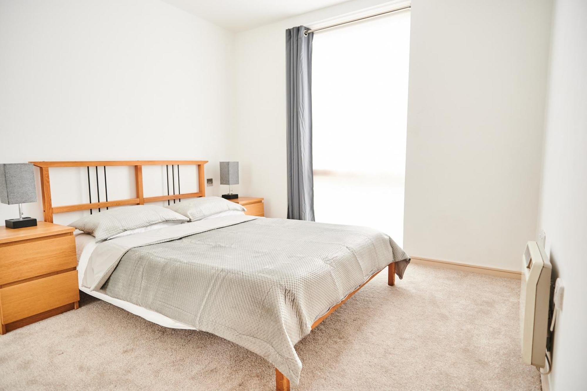 Bright 2 Bedroom Flat In Old Street With Balcony Лондон Екстериор снимка
